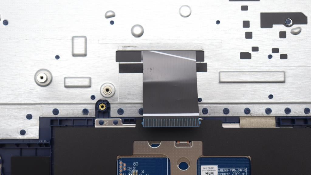 Lenovo COVER Upper Case ASM_ITA L 83ESNFPABNBL 5CB1M46142