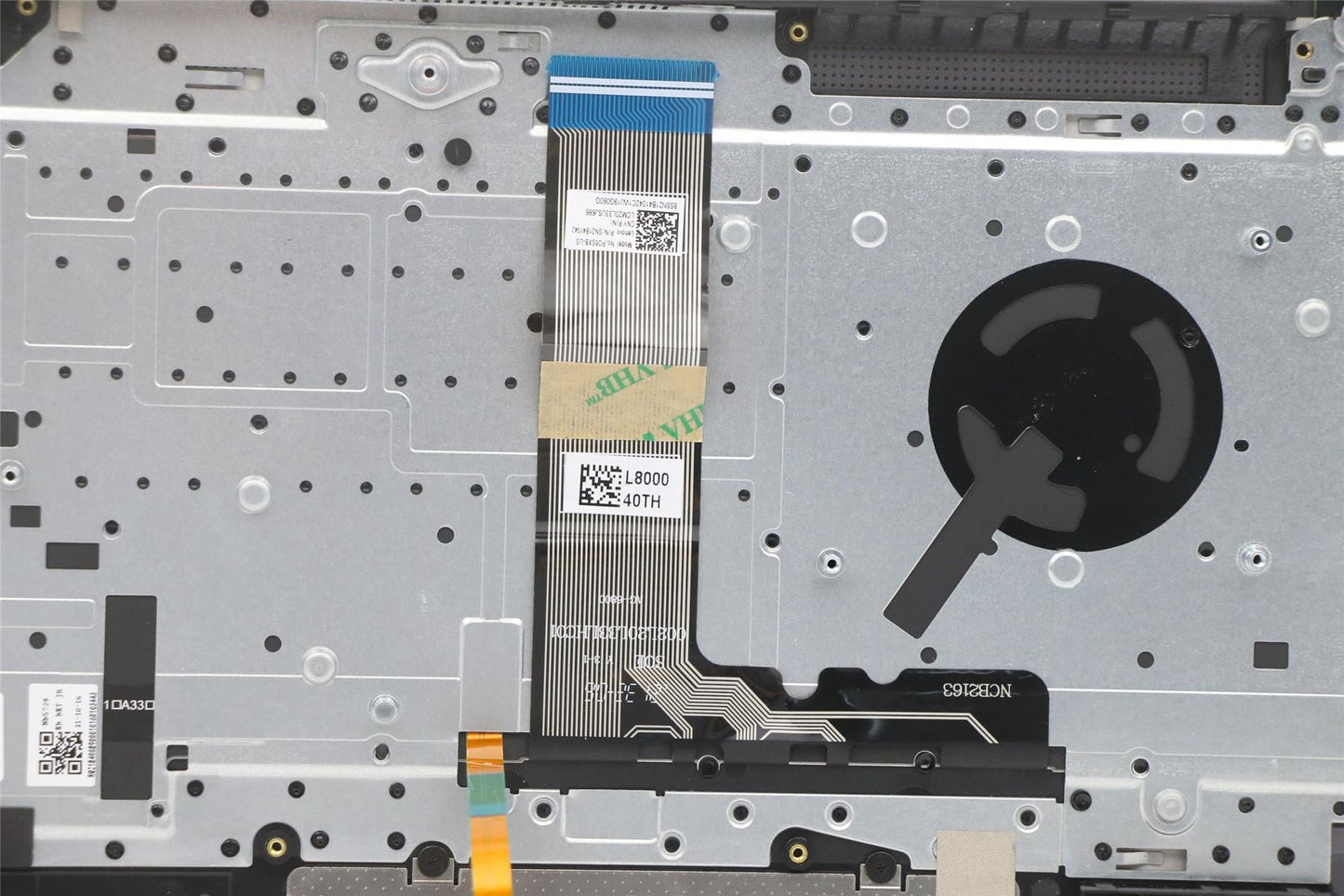 Lenovo Upper Case ASM_ENG H 82QQ SG_DIS 5CB1F36848