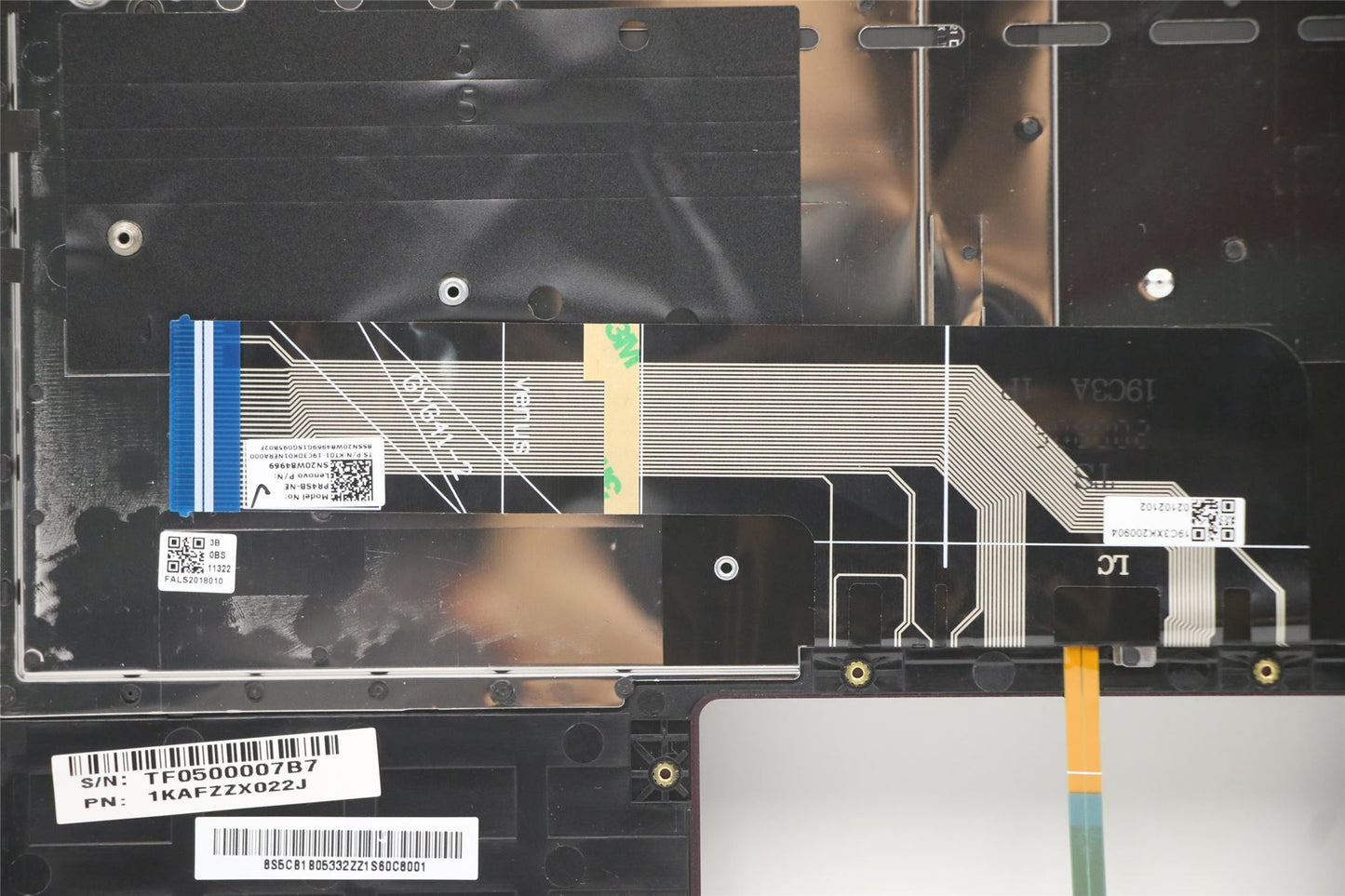 Lenovo IdeaPad 7 14ITL05 Keyboard Palmrest Top Cover Nordic Orchid 5CB1B05332