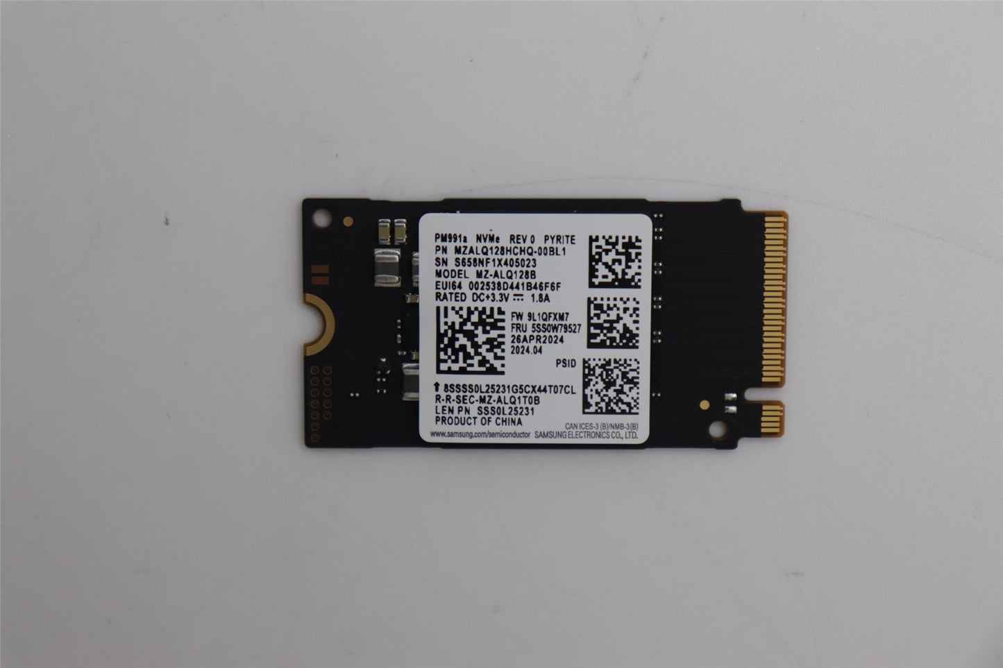 Lenovo IdeaPad 3-17ADA6 3-15ITL6 3-15ITL05 Solid State Drive SSD 5SS1J39521