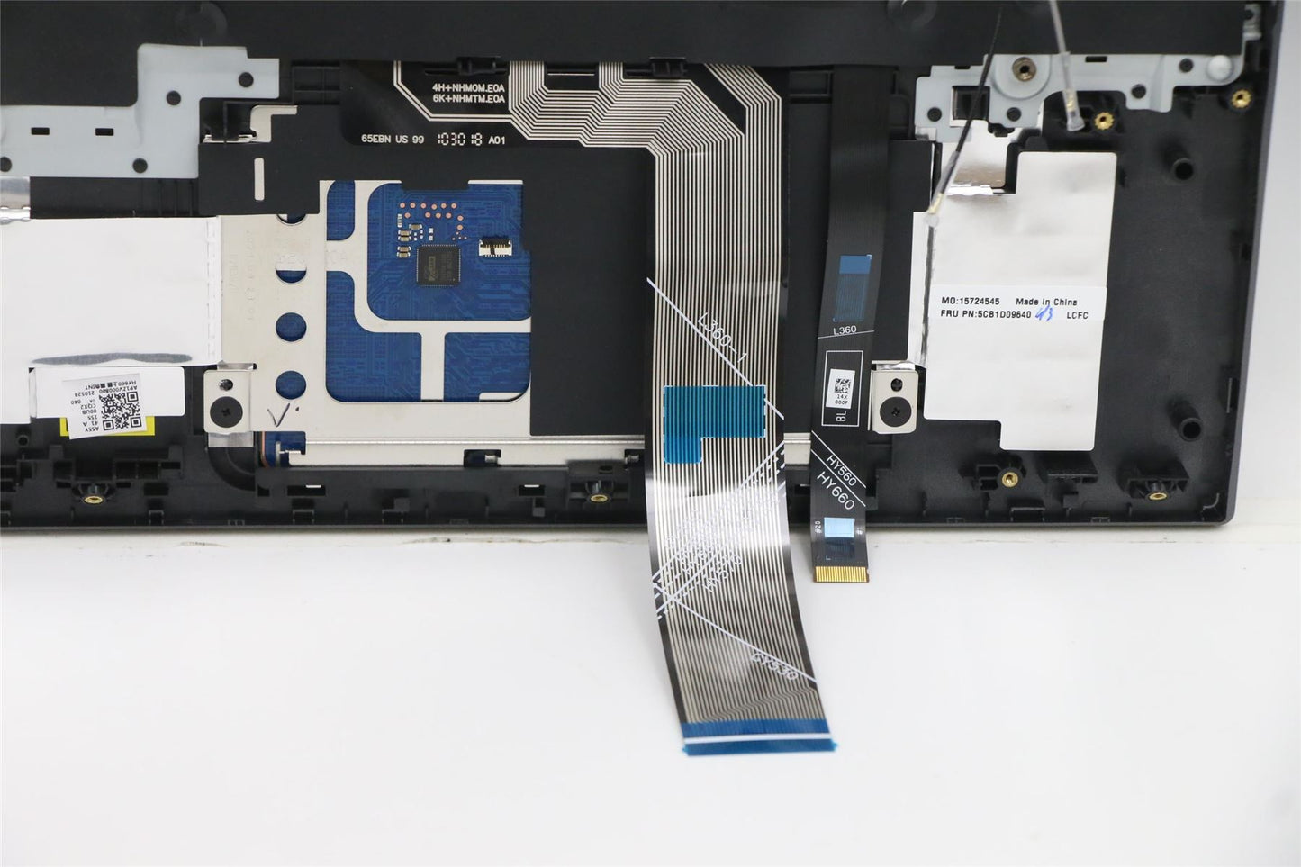 Lenovo Upper Case ASM_RUS L82JFSGw/RGBWRF 5CB1D09640