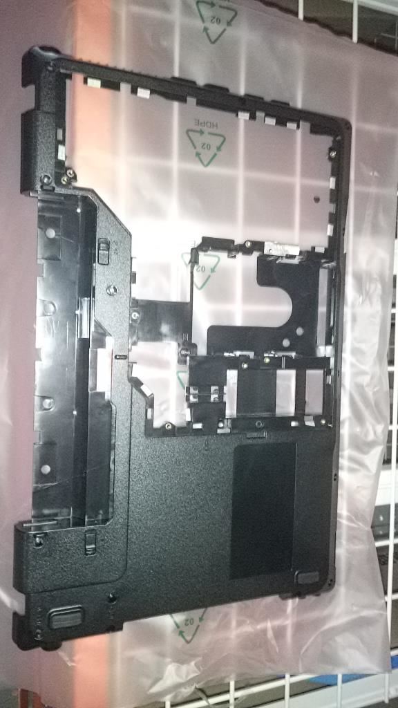 Lenovo IdeaPad Z500 Bottom Base Lower Cover 31049054