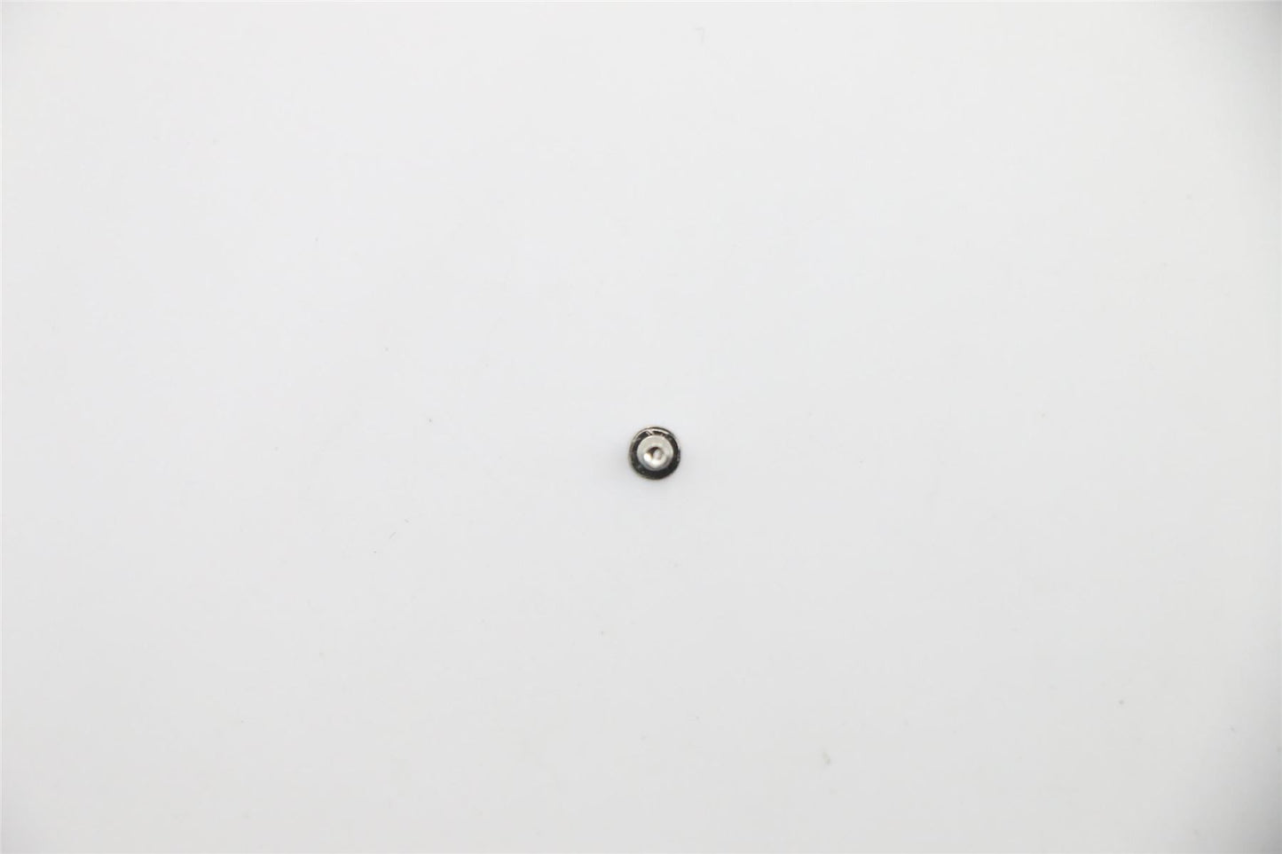 Lenovo 5S10S35142 SCREW Screw L 81TC 2D4.0LK4.0DNINL+0.3T