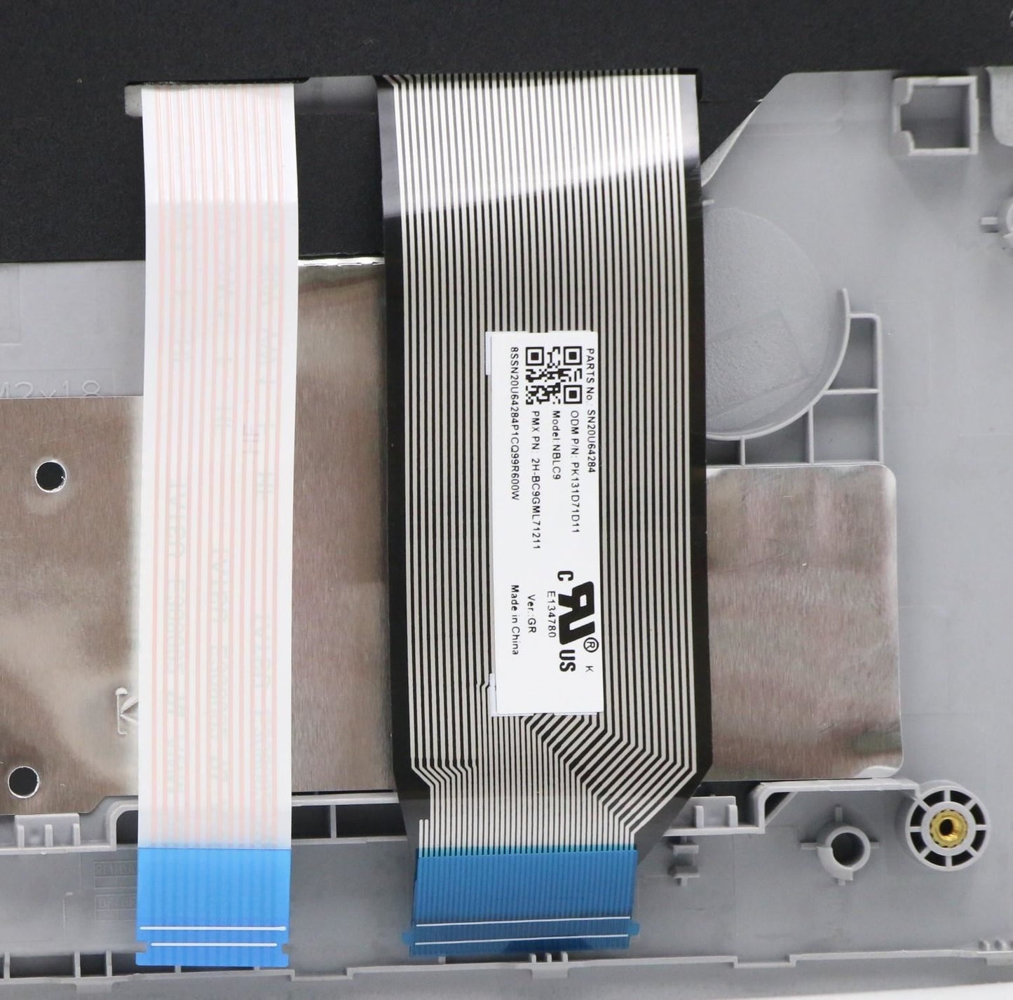 Lenovo ThinkPad E15 Keyboard Palmrest Top Cover German Silver Backlit 5M10V16971