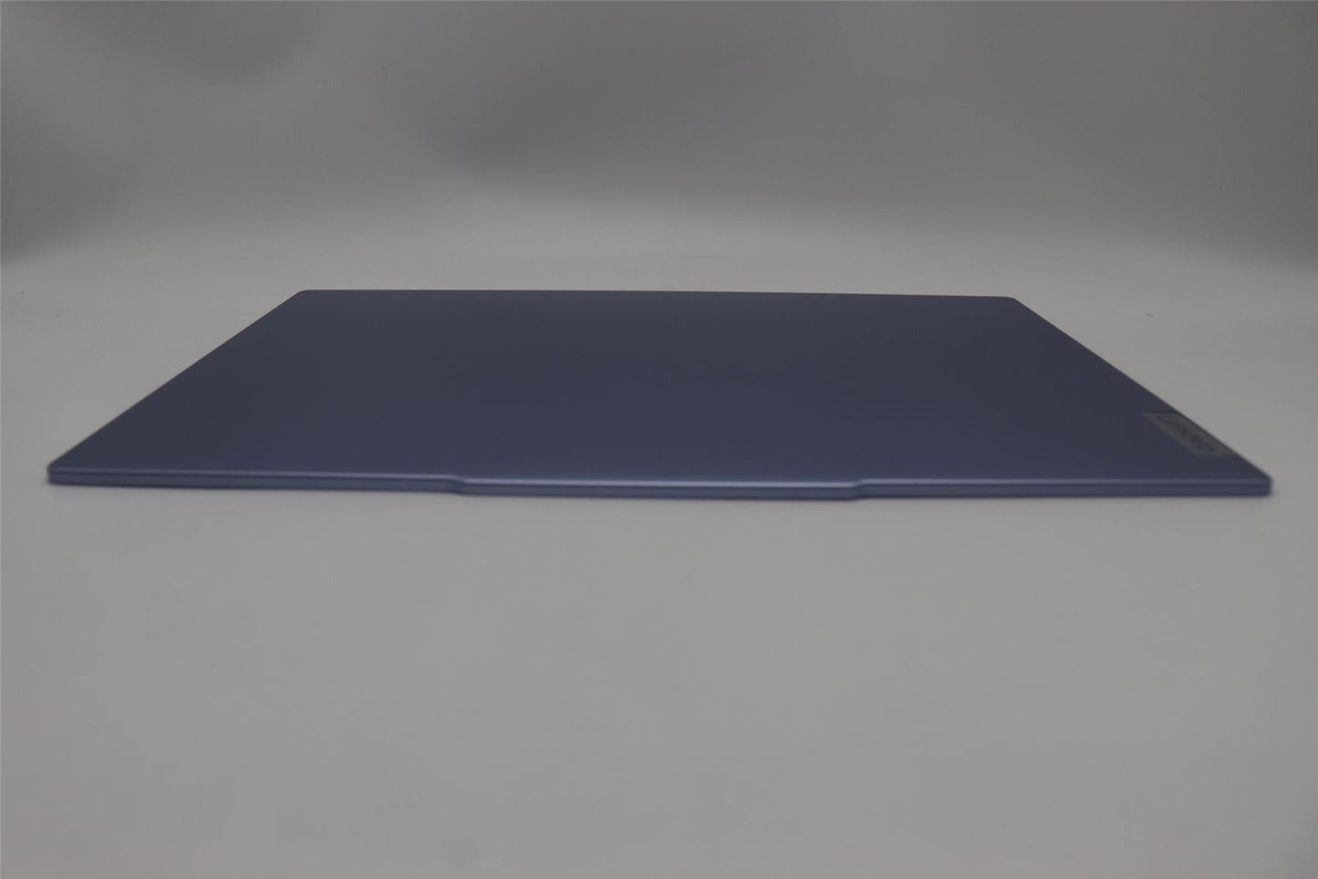 Lenovo LCD Cover W/Ant C 83G1 IR VT 5CB1P00600
