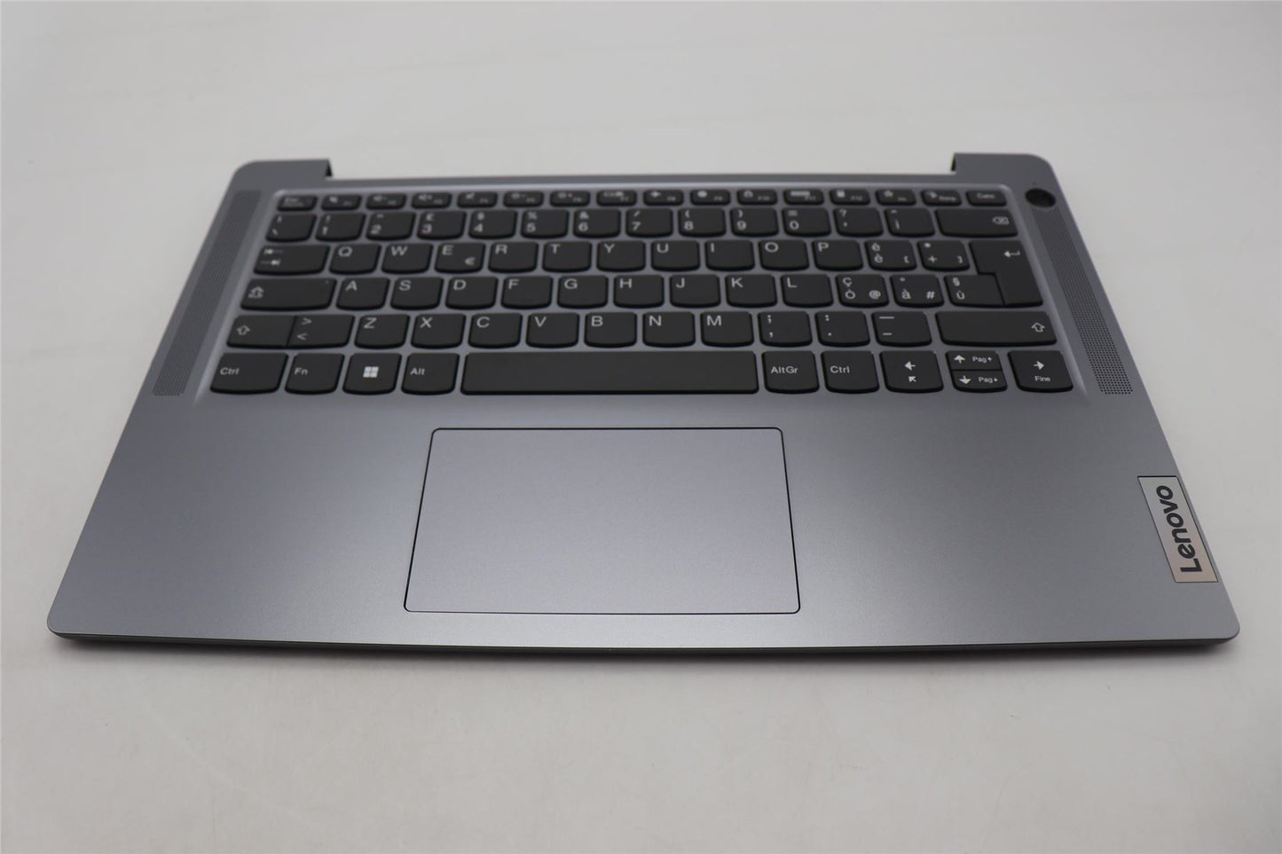 Lenovo Upper Case ASM_ITA L82XN FP AG 5CB1L30012