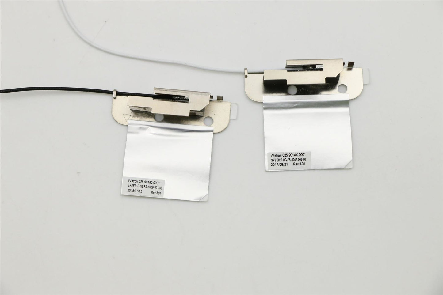 Lenovo Legion Y520T-25ICZ Wi-Fi Wifi Wireless Antenna 00XJ124
