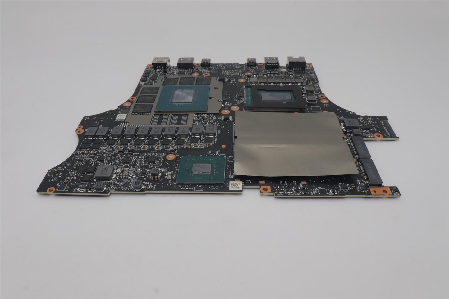 Lenovo L 83G0NOKI914900HX_RTX408012GRM 5B21M03728