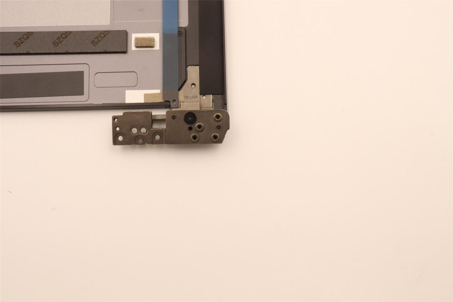 Lenovo LCD Cover L 82UH GREY_NORMAL 5CB1J30417