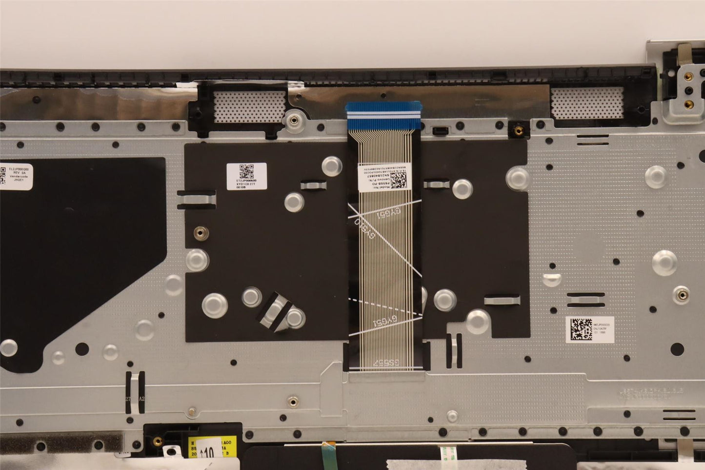 Lenovo Upper Case ASM_PORL82SFFP_CG_BL_ML 5CB1J00362