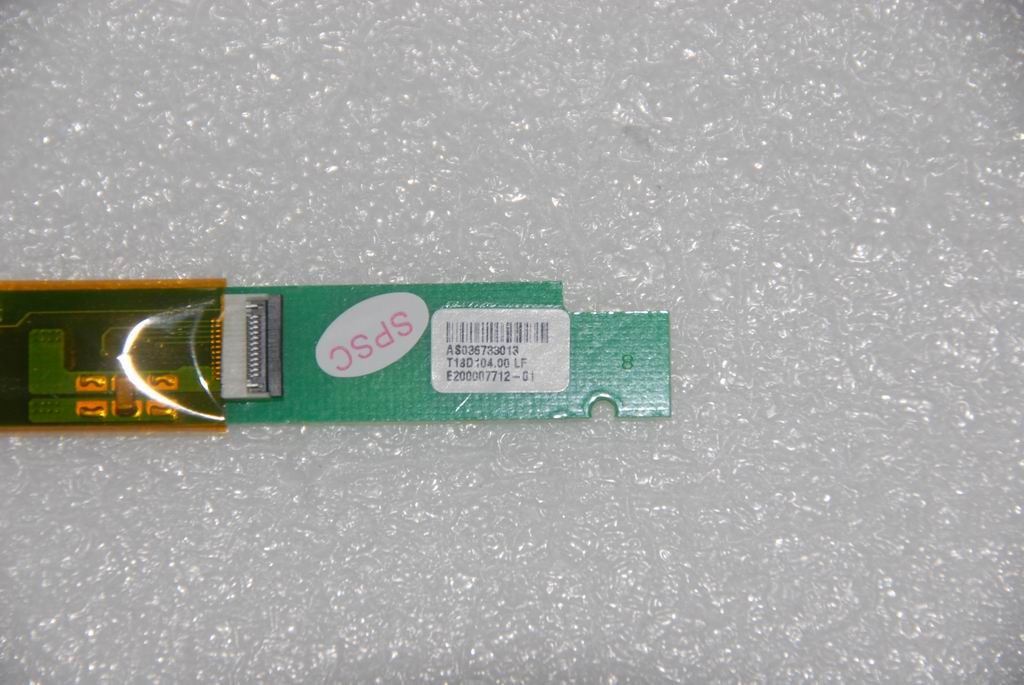 Lenovo LE8 1HYEZZZ068H Converter LCD Board 31037246