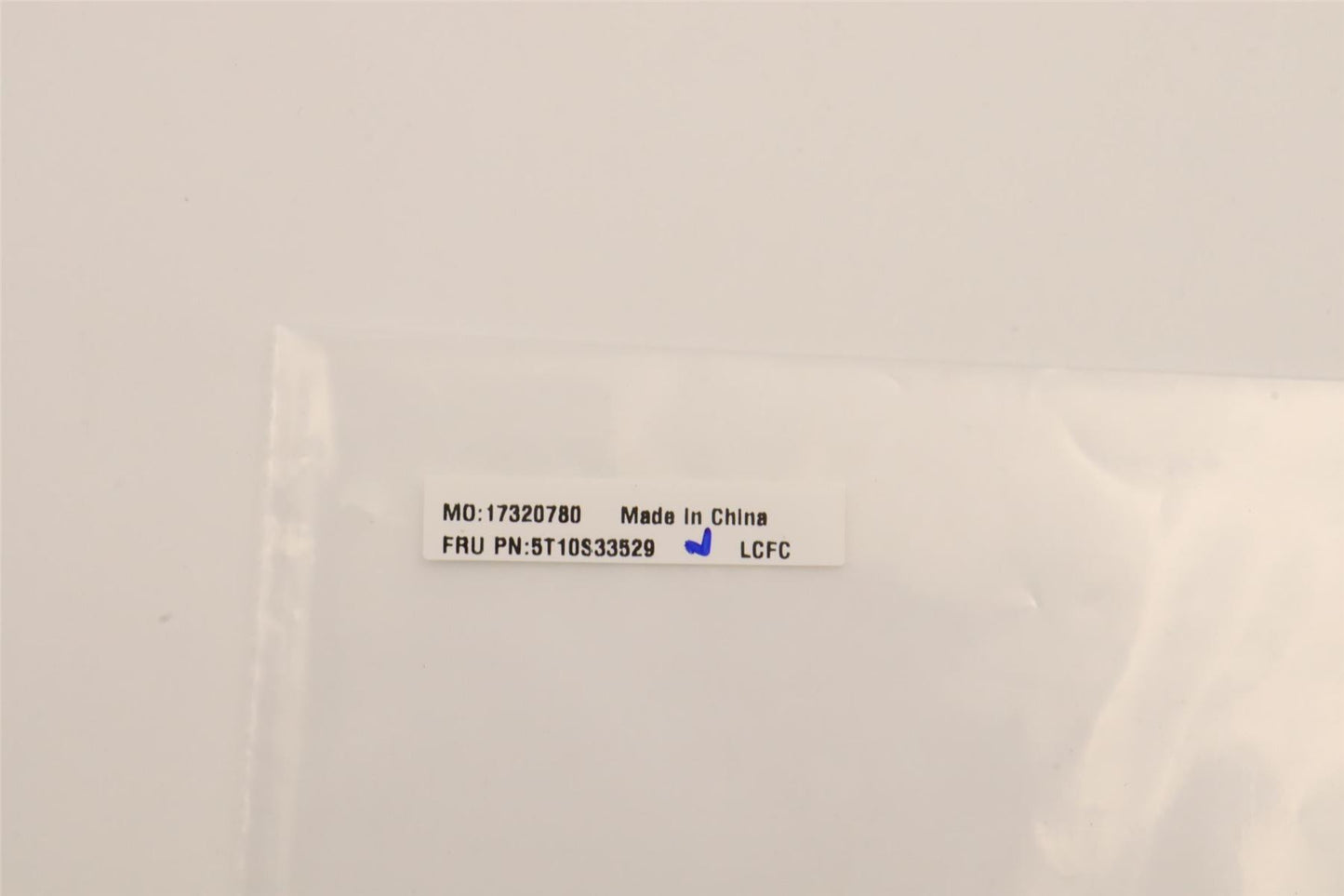Lenovo 5T10S33529 TAPE Removable Tape L 82TL W/TAPE MLR