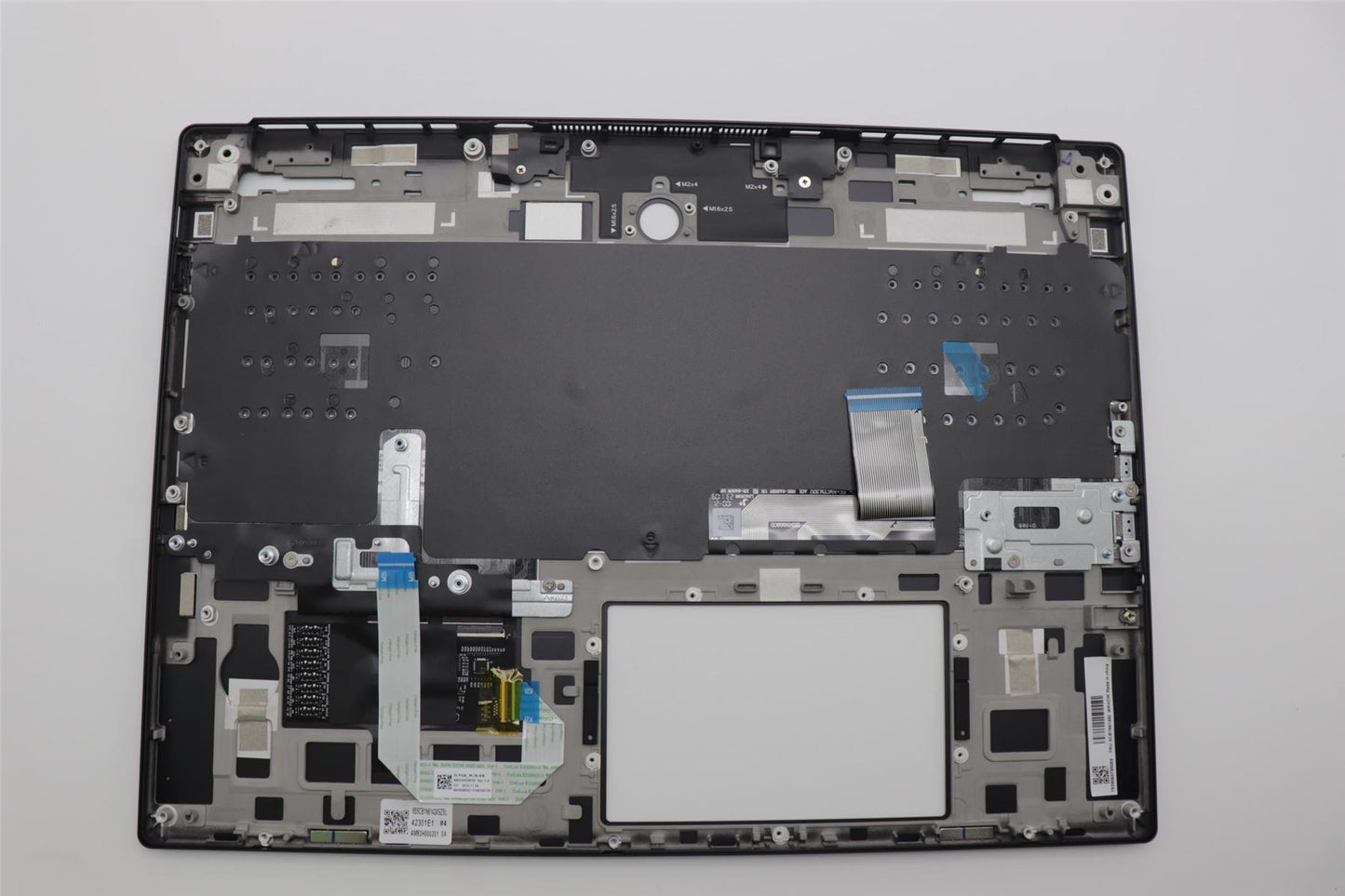Lenovo Upper Case ASM_SWS C 83FD EB RGB 5CB1N61480