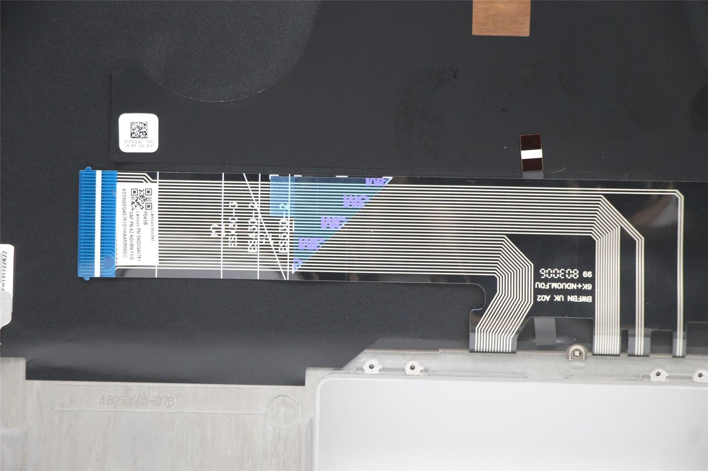 Lenovo Yoga 730-13IKB 730-13IWL Keyboard Palmrest Hungarian Platinum 5CB0Q95860