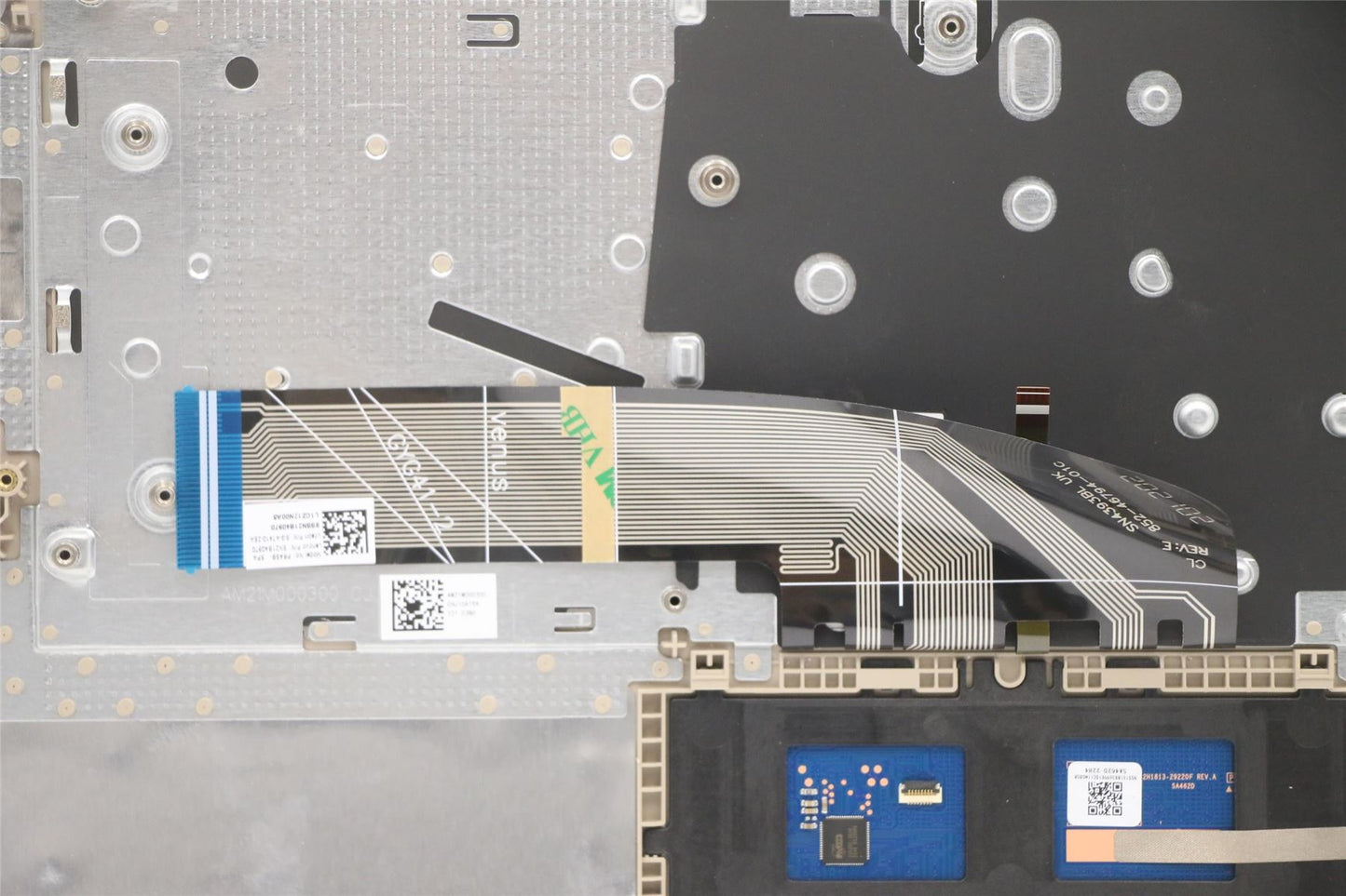 Lenovo Upper Case ASM_SPA L82H7 SD FP BLD 5CB1C04499