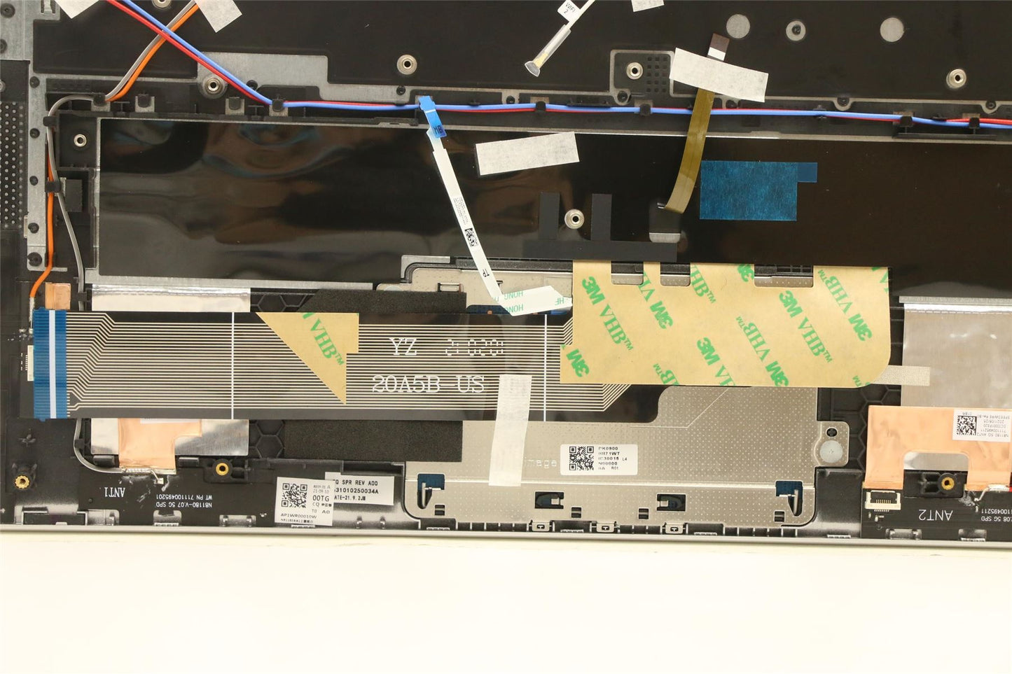 Lenovo IdeaPad 5G-14Q8X05 Palmrest Touchpad Cover Keyboard US Grey 5CB1B32833