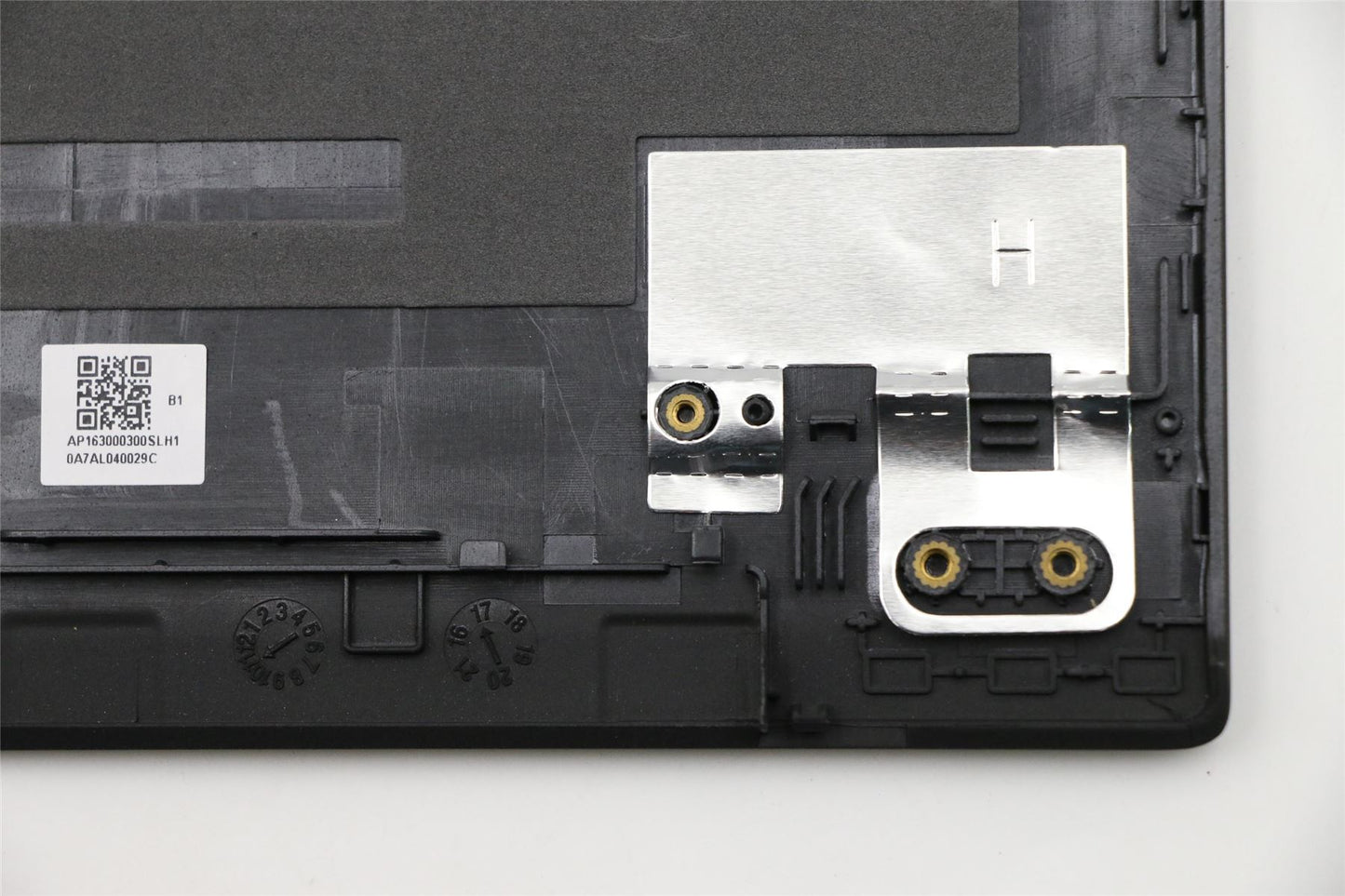 Lenovo LCD Rear, BLK, plastic, Touch 01EN969