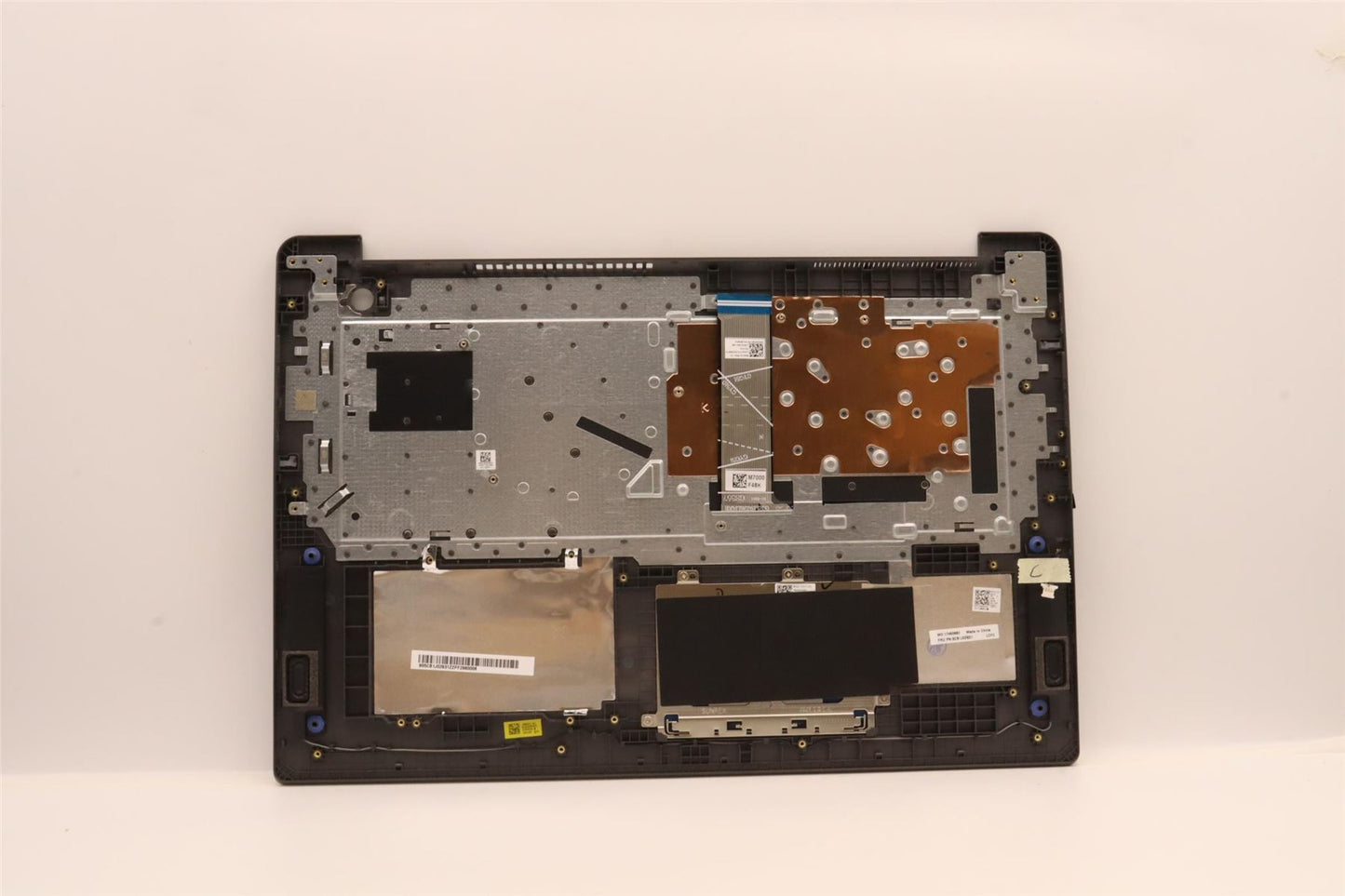 Lenovo V17 G3 IAP Palmrest Touchpad Cover Keyboard Italian Grey 5CB1J02931