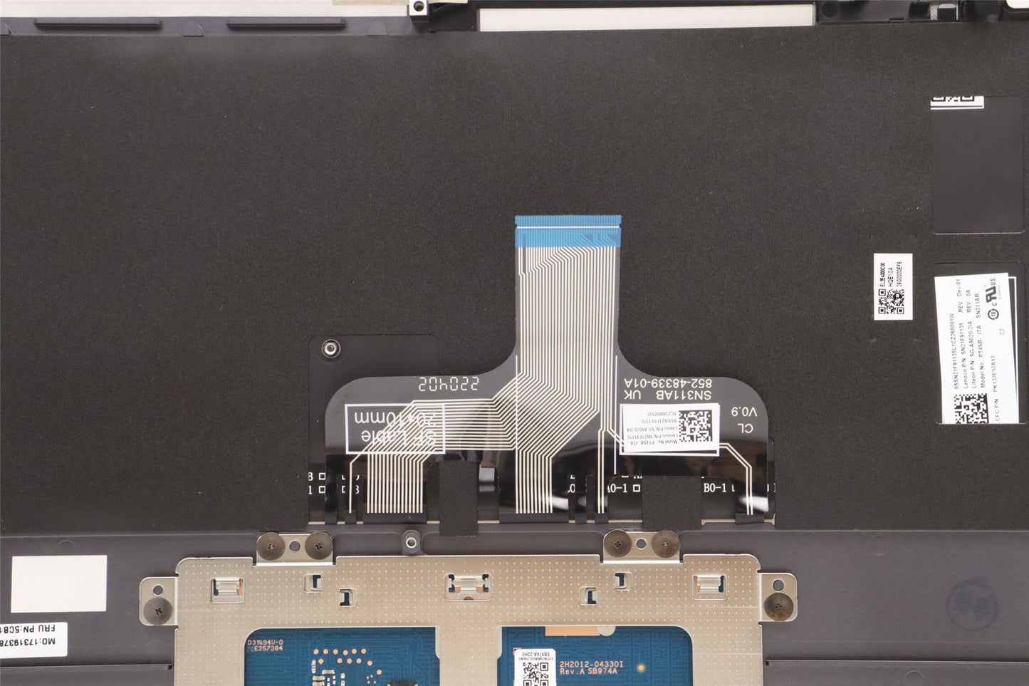 Lenovo Upper Case ASM_ITA L82QF FPSG 5CB1J11057