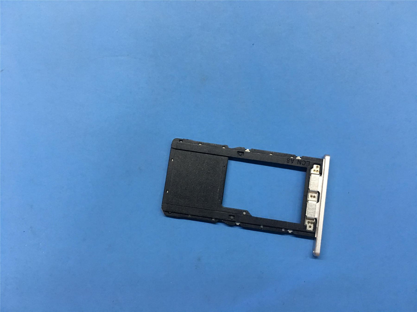 Lenovo TB-X306F SIM tray_SL&*HQ23800169000 CS 5M88C17089