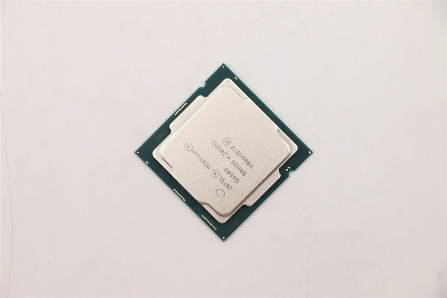 Lenovo ThinkCentre M90q M80t M70t M70s M70a CPU Processor 5SA0U56158