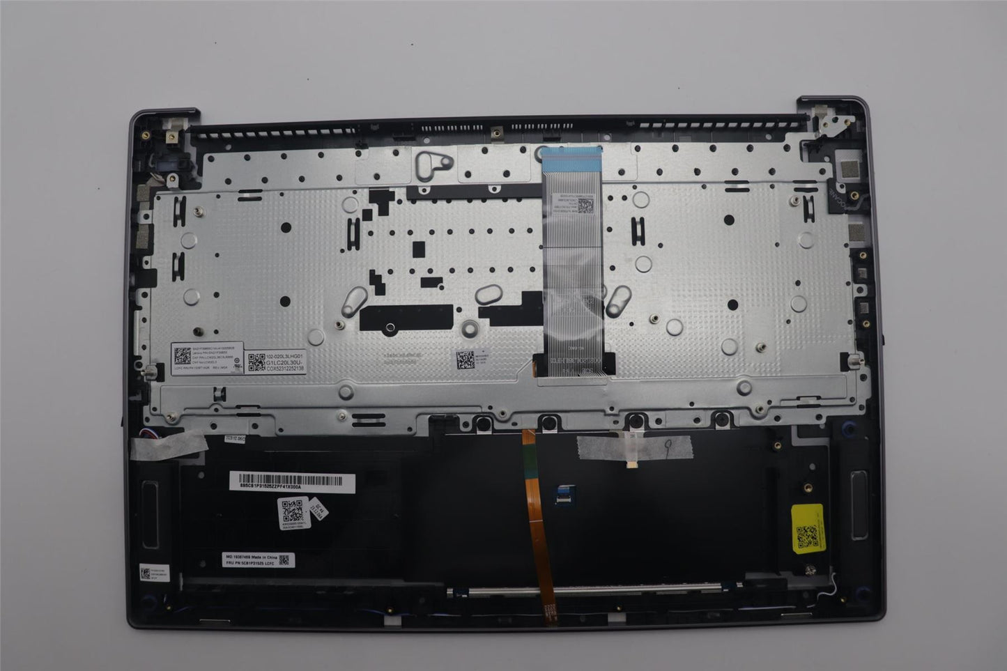 Lenovo Upper Case ASM_CZE/SLK L83D4 AGUMA 5CB1P31525