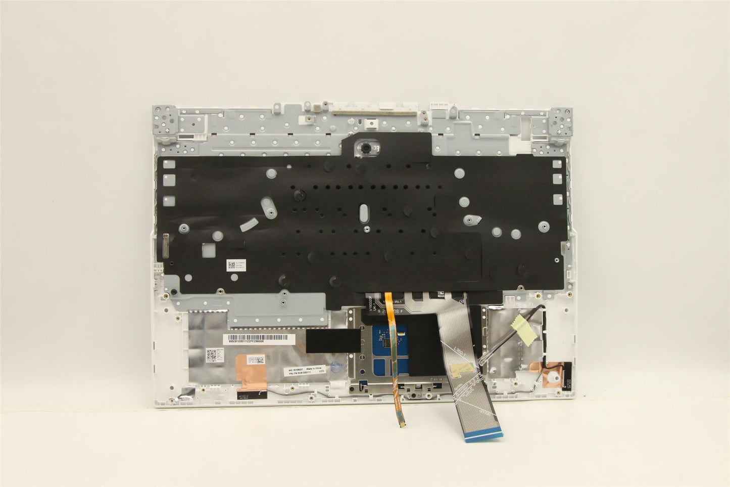 Lenovo Upper Case ASM_SPA L82JH SG BU 5CB1D05111