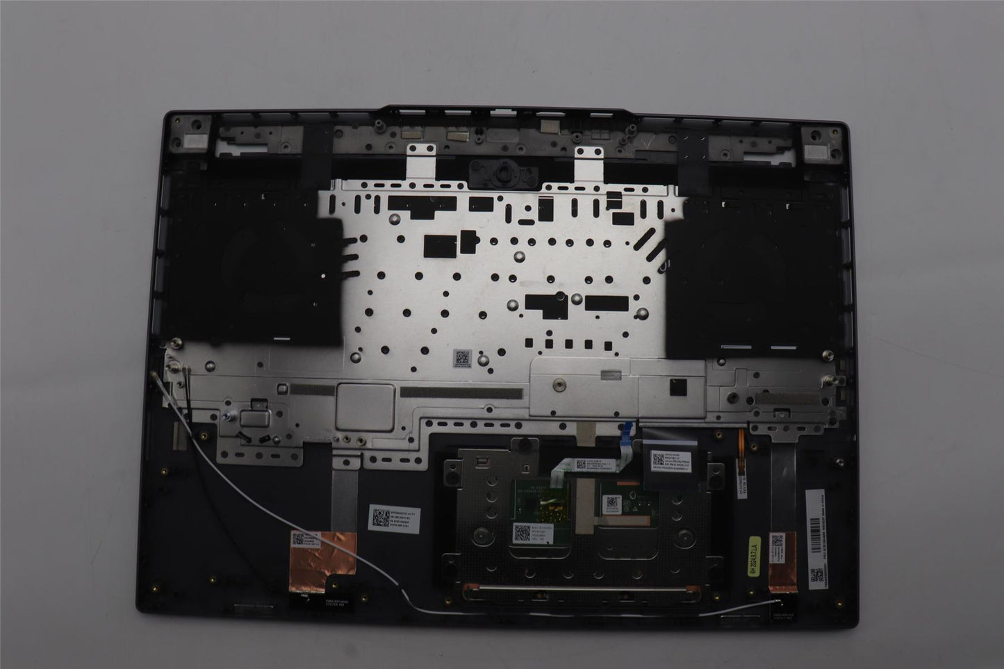 Lenovo Upper Case ASM SLV C 83DH LGBL 5CB1N84669