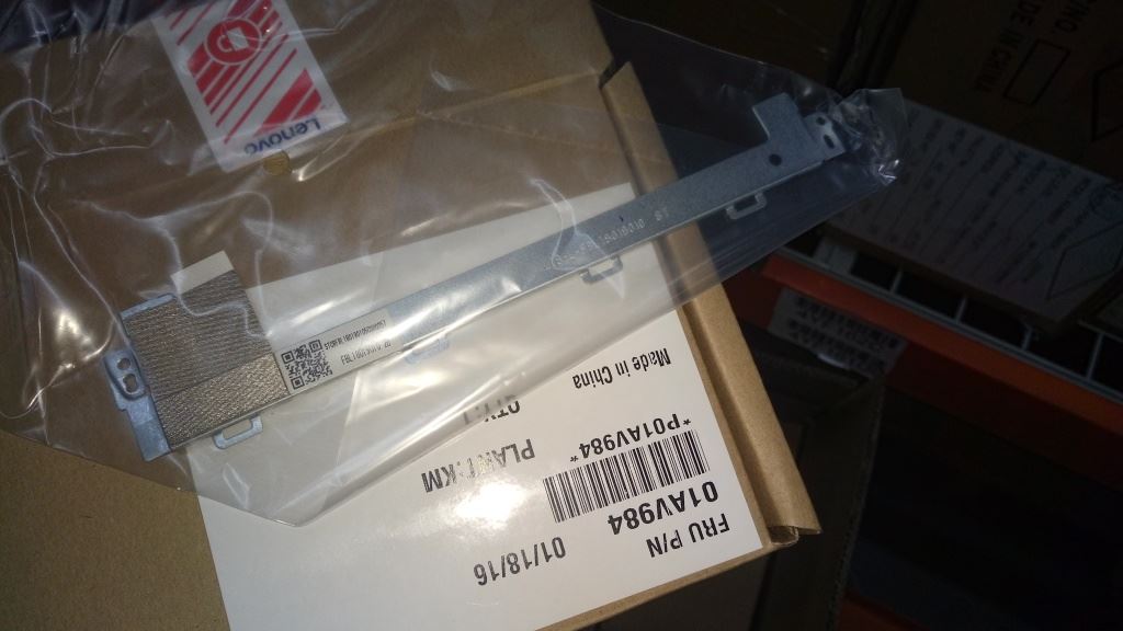 Lenovo 01AV984 LCD Panel Bracket left