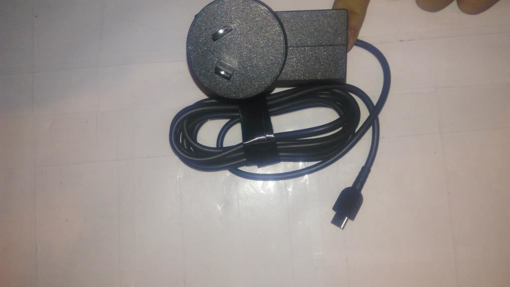 Lenovo Yoga 910-13IKB Miix 720-12IKB Power Adapter Charger 5A10K34729