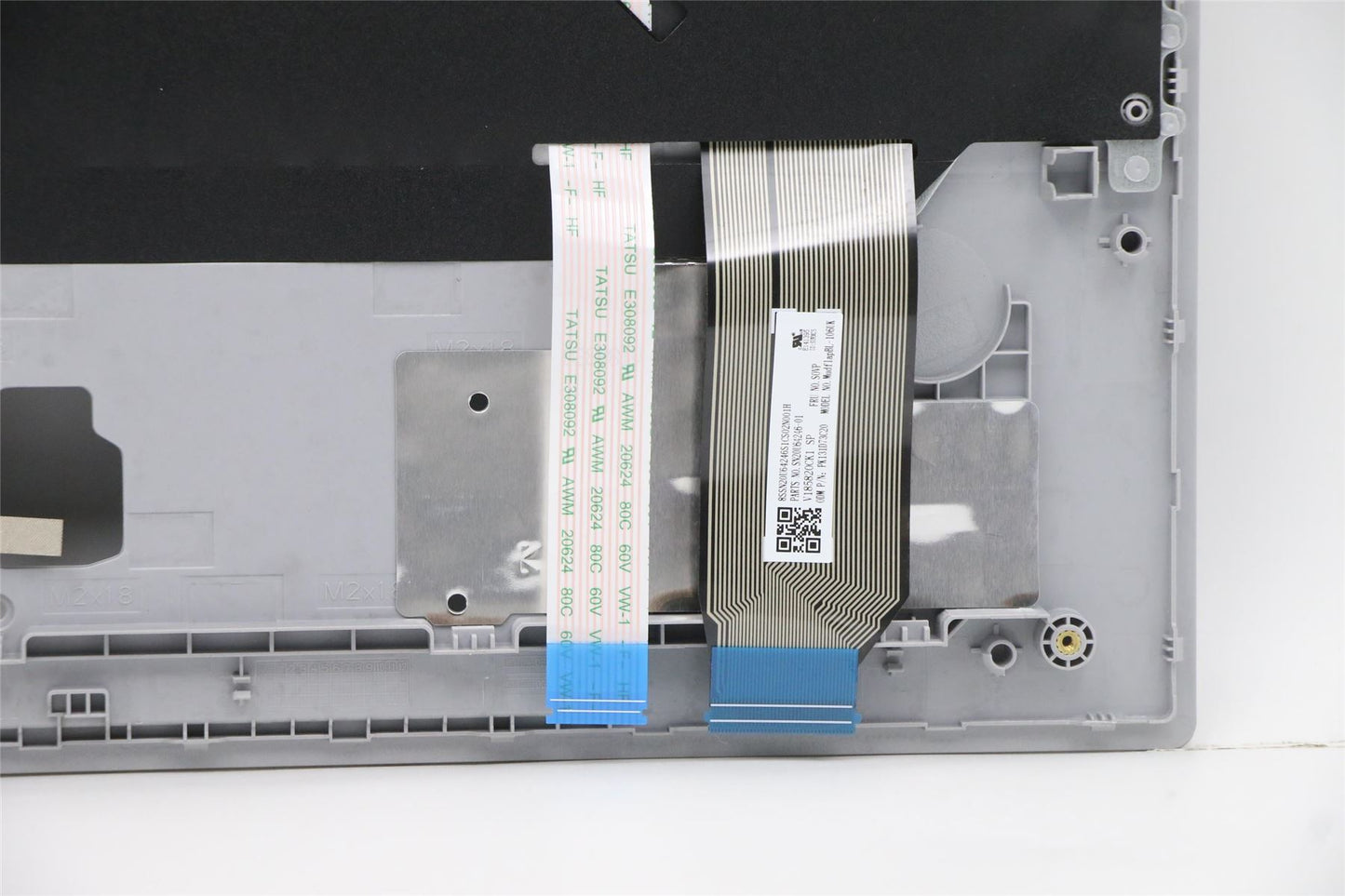 Lenovo ThinkPad E15 Keyboard Palmrest Top Cover Spanish Silver 5M10V16935