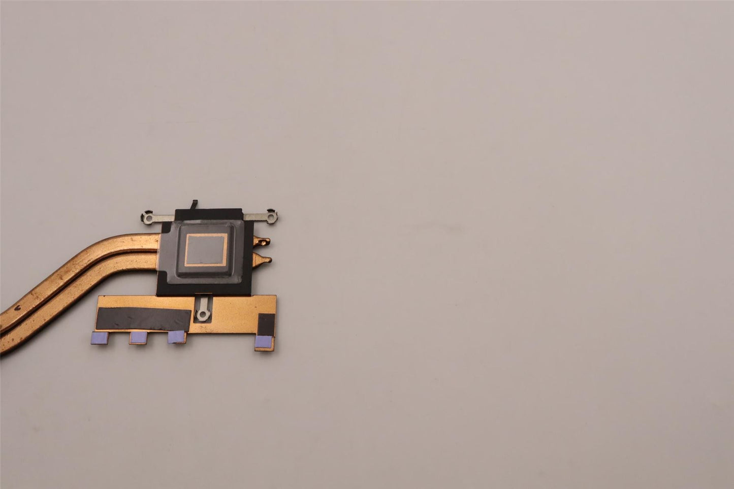 Lenovo HEATSINK Heatsink C 82SE UMA Robin 2.4t 5H40S20705
