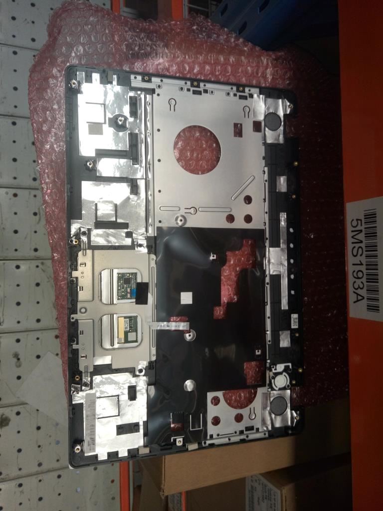 Lenovo IdeaPad Z580 Palmrest Cover White 90200639