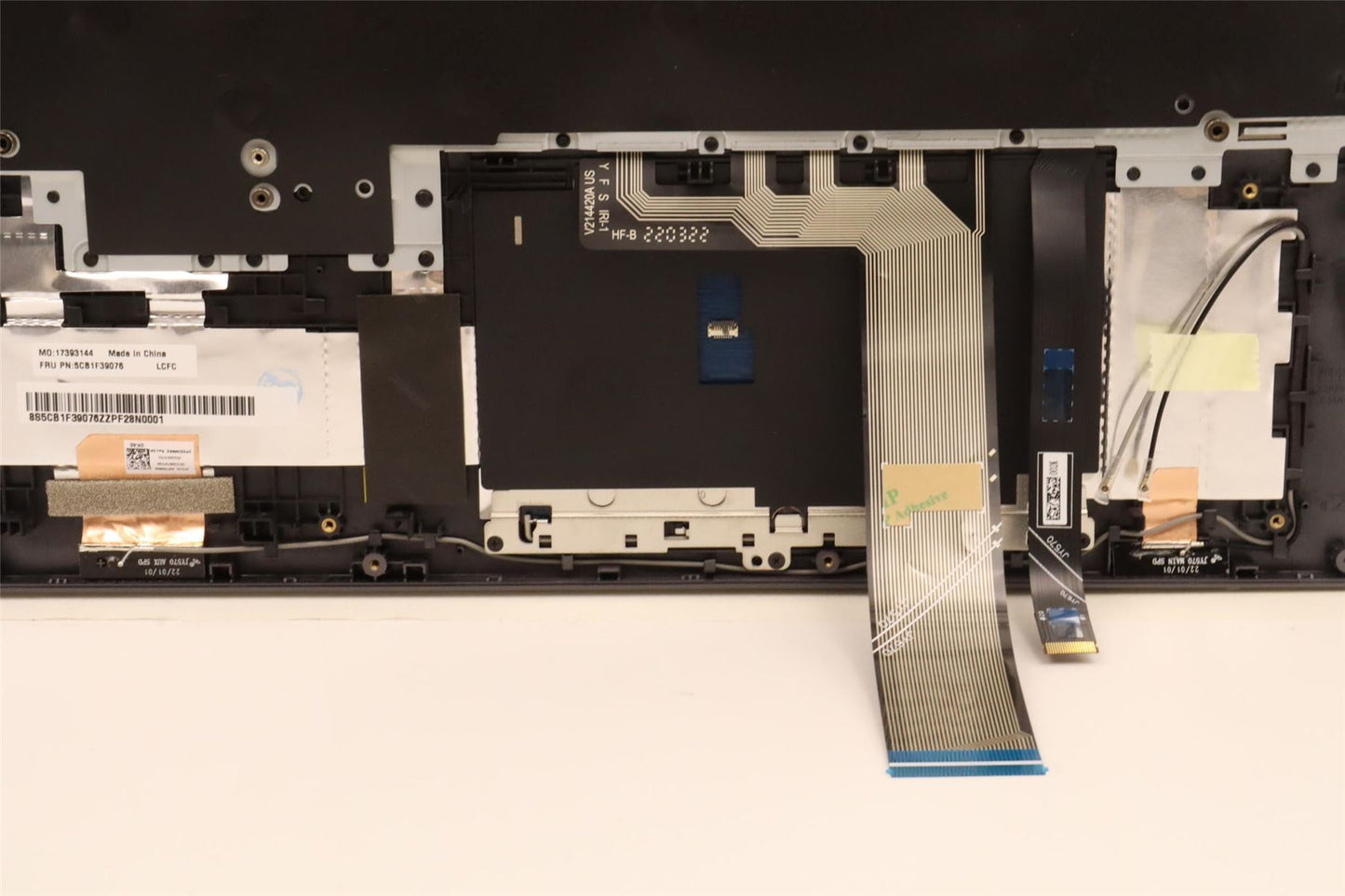 Lenovo 5 15IAH7H Palmrest Cover Touchpad Keyboard Greek Storm Grey 5CB1F39076