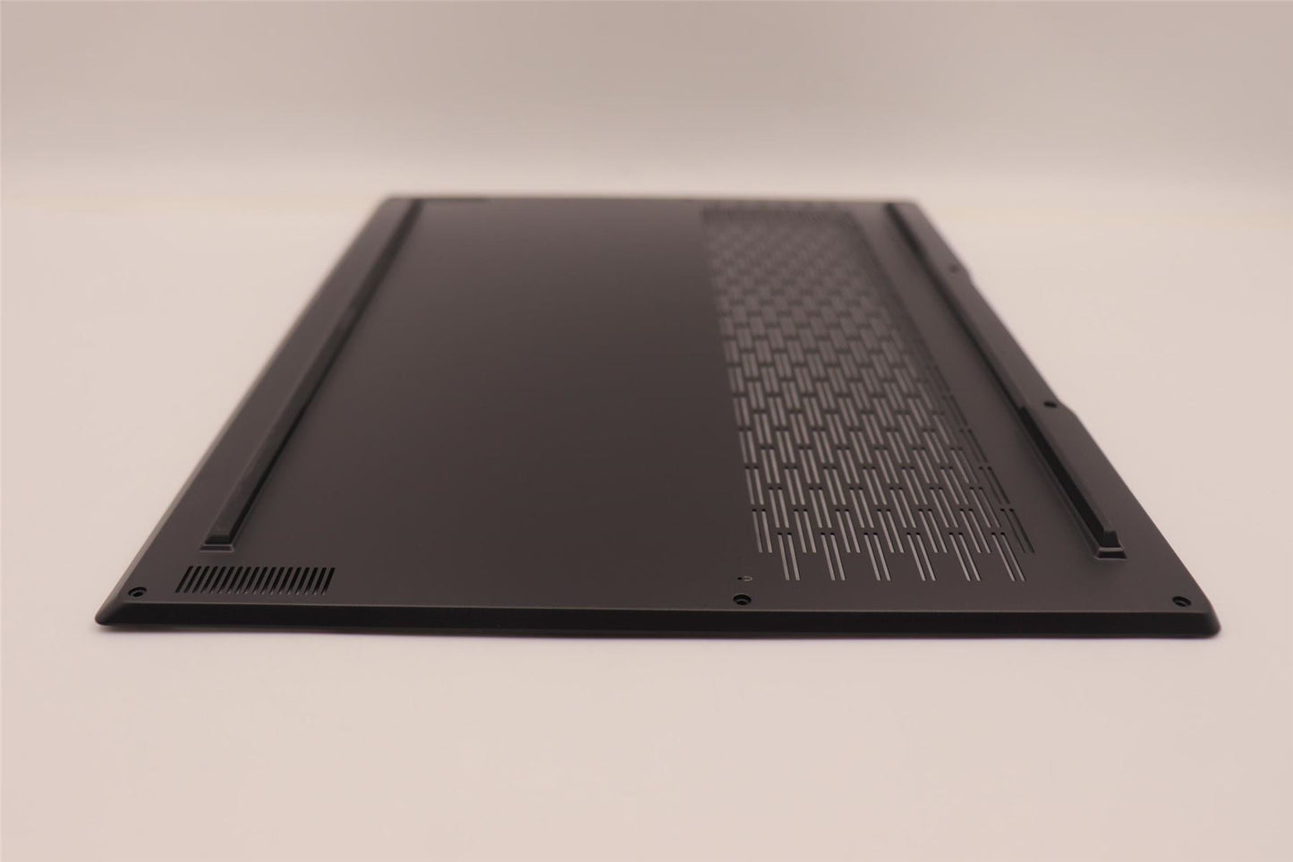 Lenovo Lower Case L 82TF BK 5CB1J04274