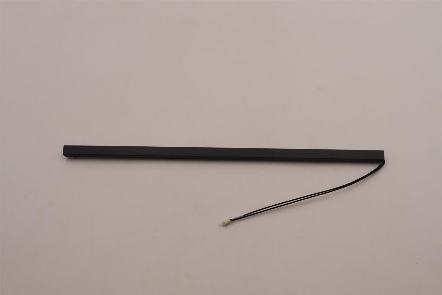 Lenovo hinge Cover M L82TF OG 5CB1J04277