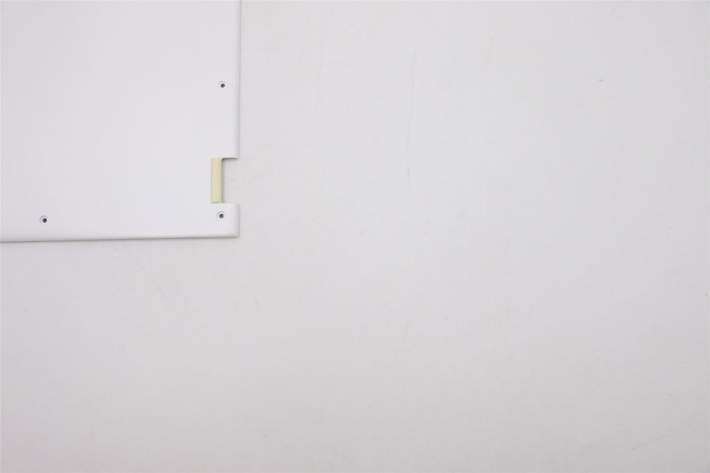 Lenovo Yoga 3-1170 700-11ISK Bottom Base Lower Cover White 5CB0H15226