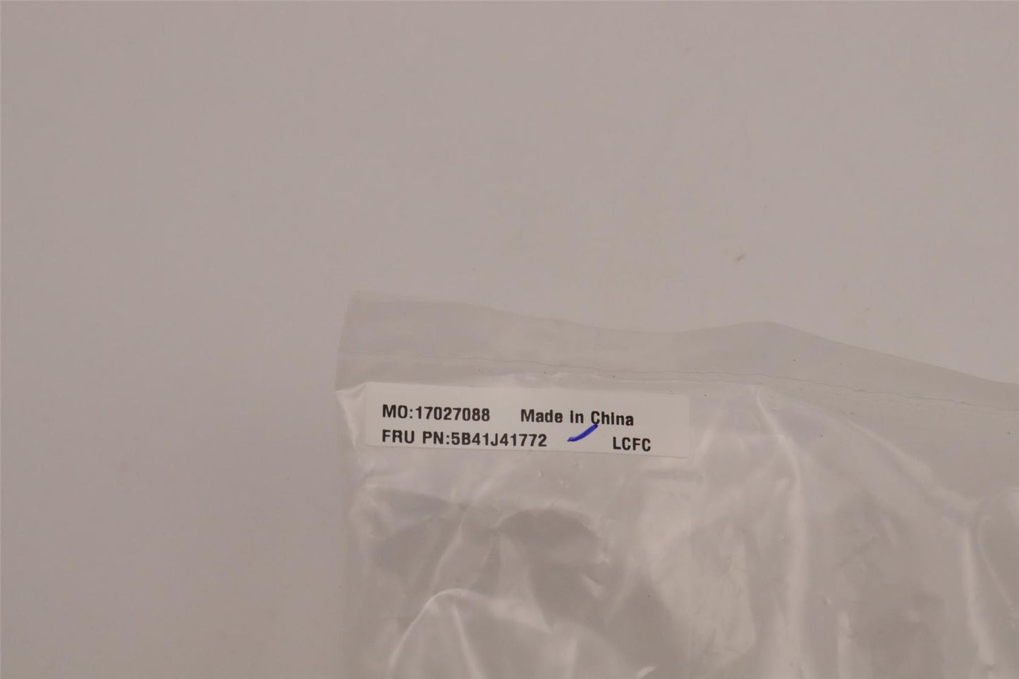 Lenovo BRACKET,LCD,CAMERA,CONN,ASSY 5B41J41772