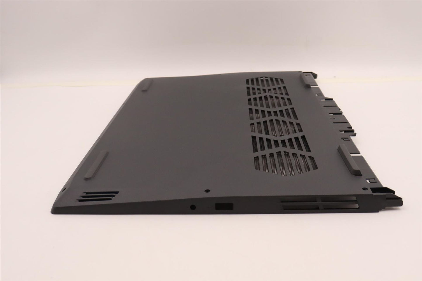 Lenovo Lower Case C 82SA Black 5CB1J09409