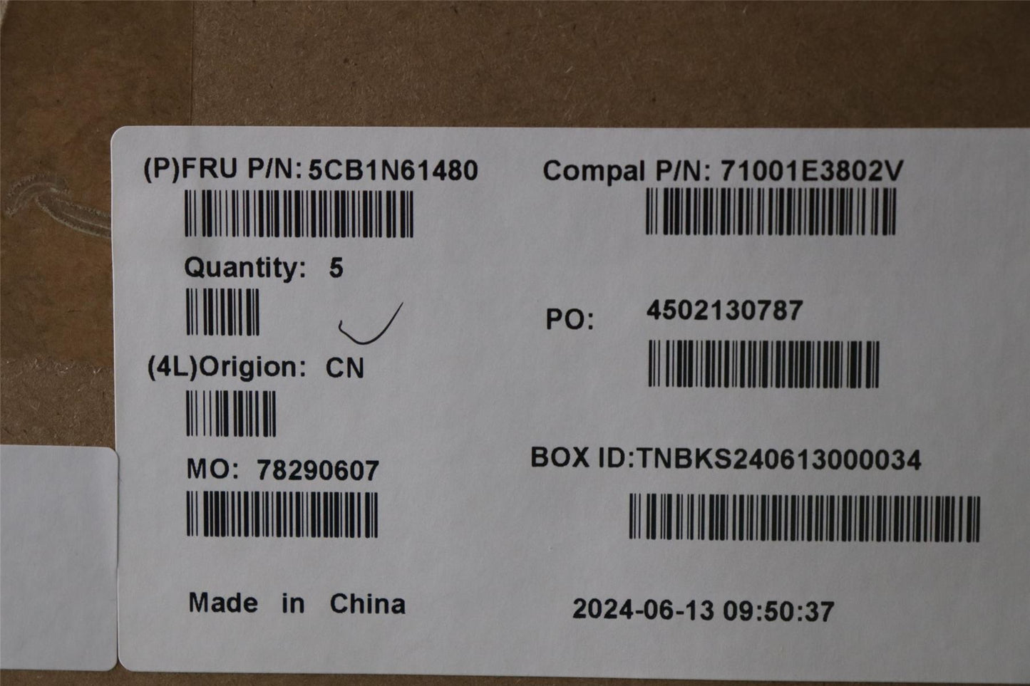 Lenovo Upper Case ASM_SWS C 83FD EB RGB 5CB1N61480