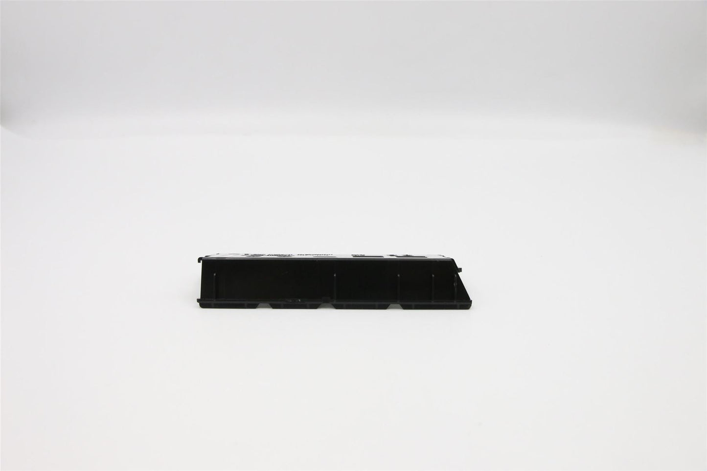 Lenovo ThinkStation P330 2nd P330 I/O Port Bezel Cover Black 02CW061