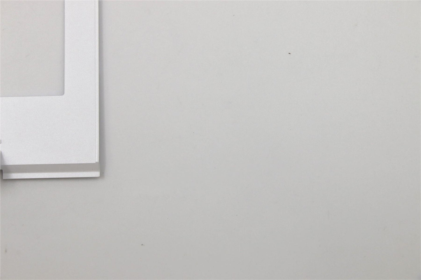 Lenovo IdeaPad 510-15IKB Bezel front trim frame Cover White 5B30M31071