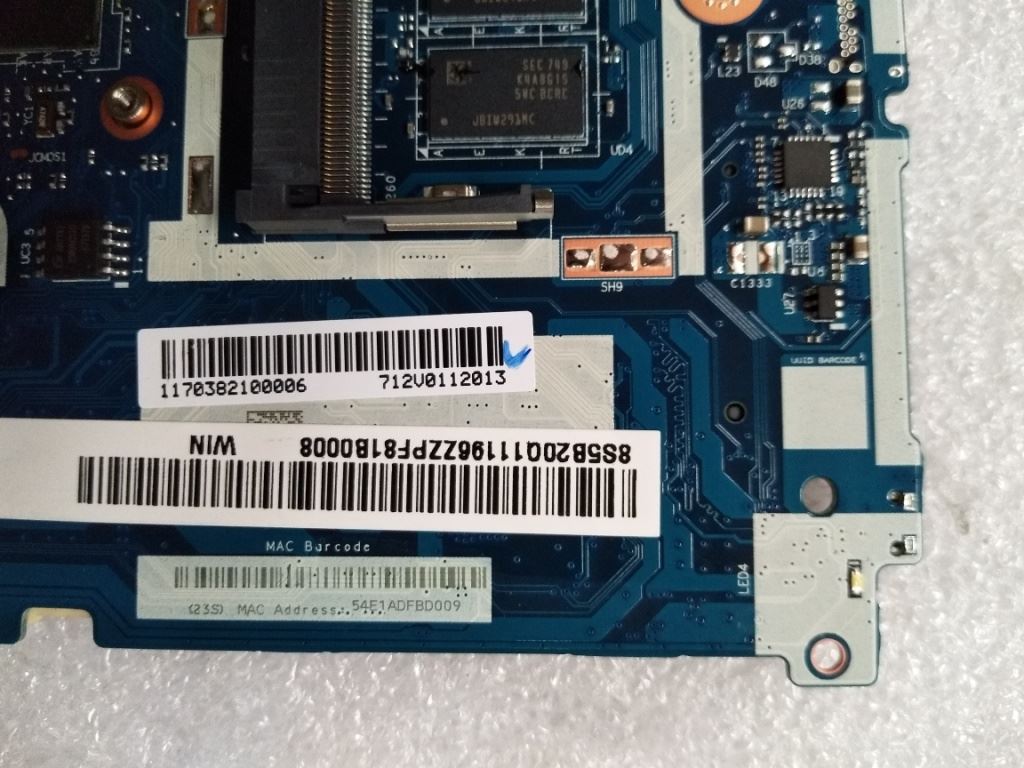 Lenovo 5B20Q11196 MB L81BT I78550U 2G4GR17MM1NFP WIN