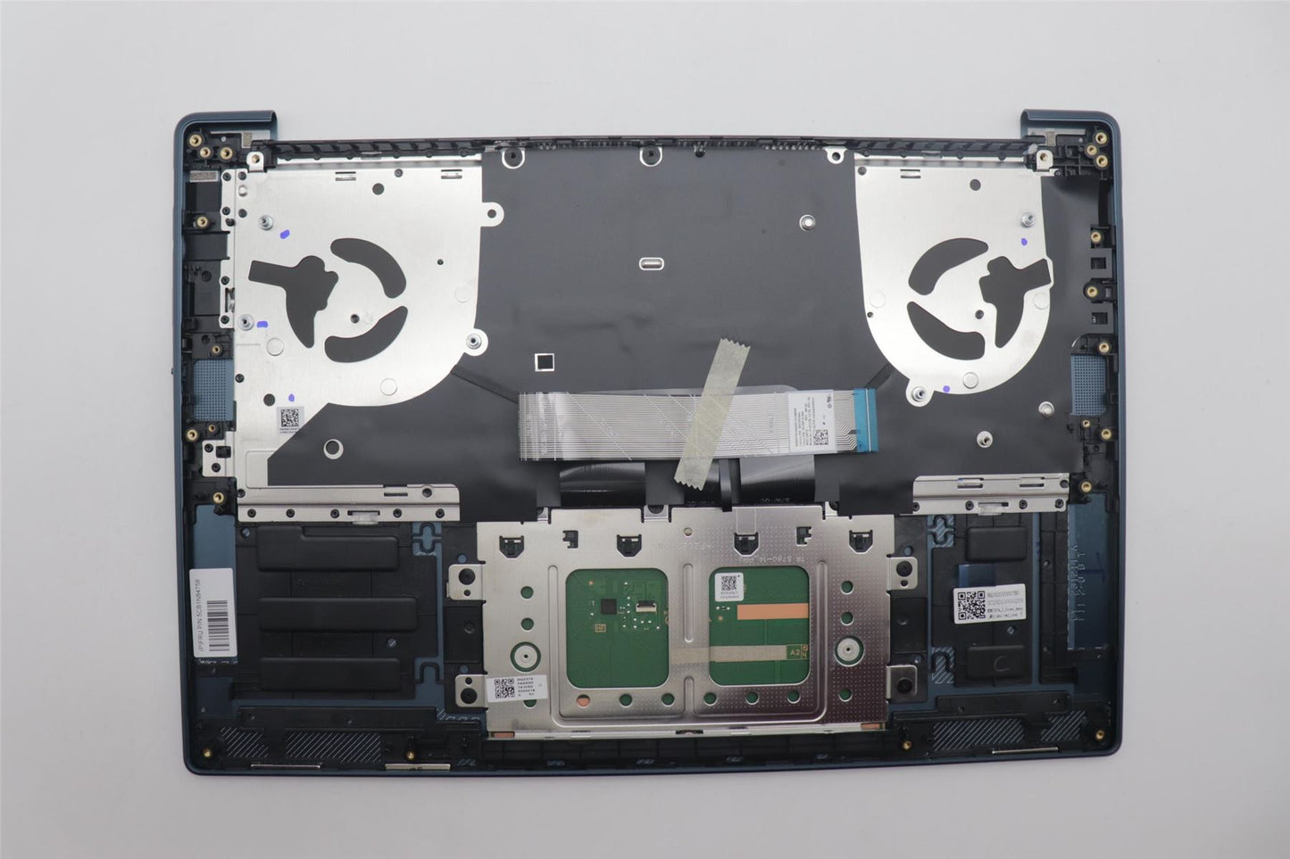 Lenovo UpperCase ASM CZE/SLK H83E3 TT PST 5CB1N84758