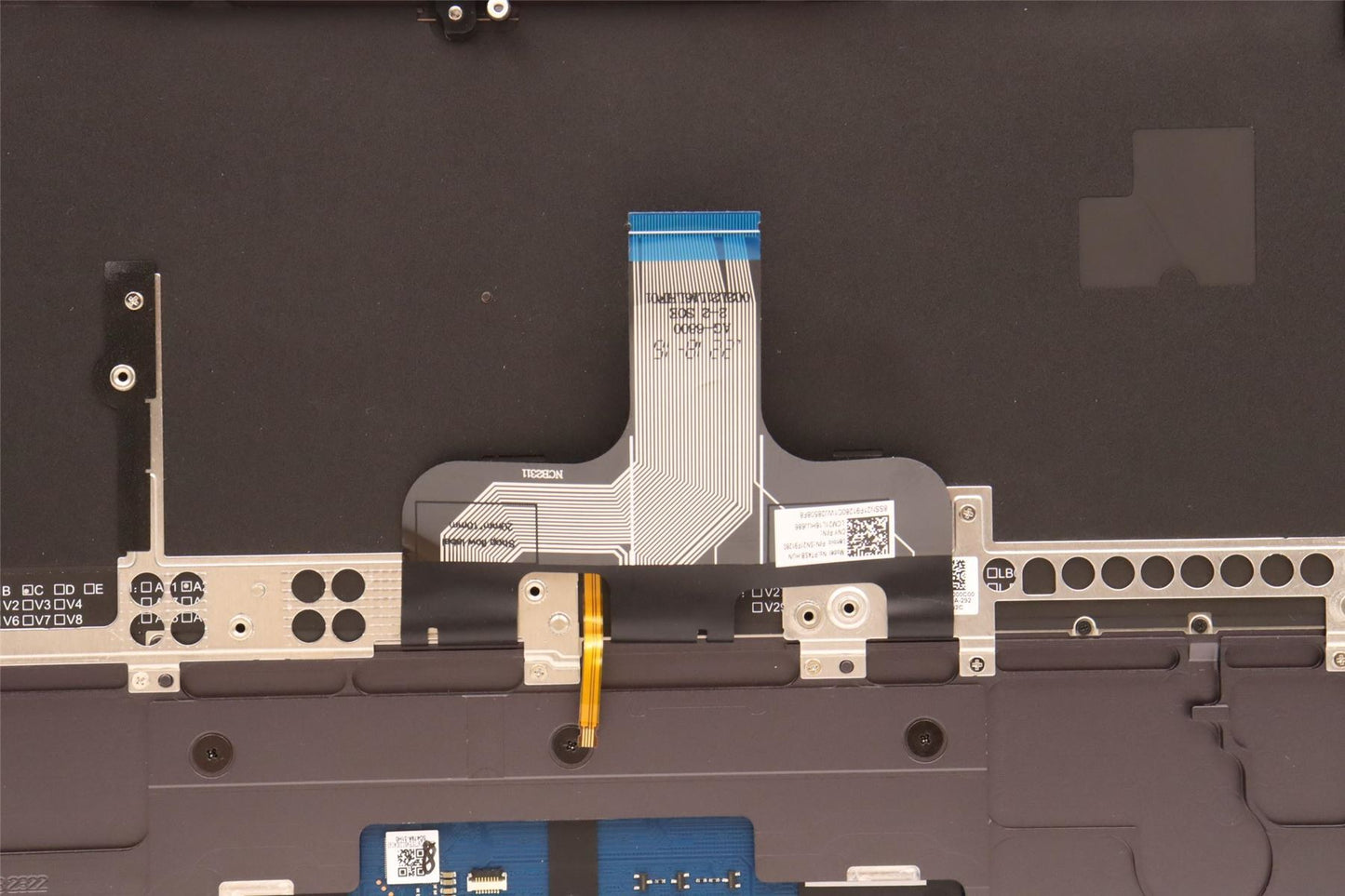 Lenovo Yoga 7 14ARH7 Palmrest Cover Touchpad Keyboard Hungarian 5CB1J37006
