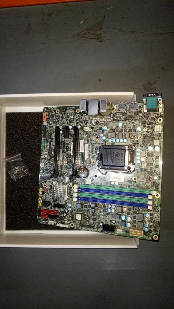 Lenovo ThinkCentre M800 Motherboard Mainboard 03T7426