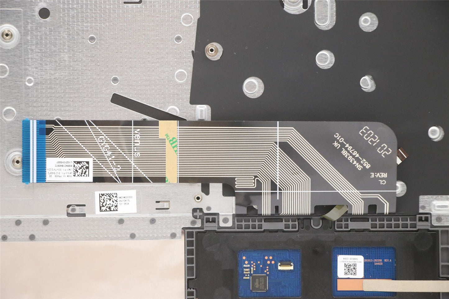 Lenovo Upper Case ASM_GER L82H7 AG NFPBLD 5CB1C04404