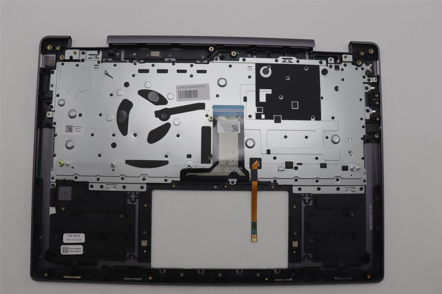Lenovo UpperCaseASM EURO ENG H83DJ NFP SG 5CB1N97659
