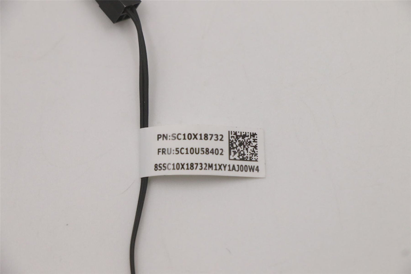 Lenovo Fru160mm Red logo cable_TCO8.0,RA 5C10U58402