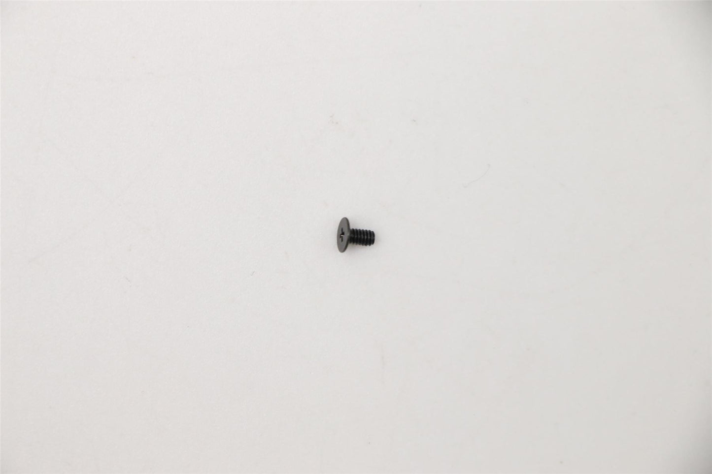 Lenovo 5S10S35208 SCREW SCREW L 82AW2.0D3.5LK4.2D0.4TZKNL+